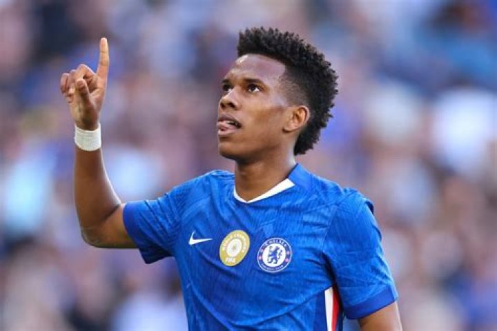 Chelsea face same problem as Newcastle in signing breakout World Cup
