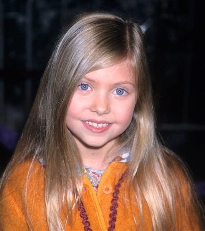 Child Star Taylor Momsen Quit Hollywood 10 Years Ago. See Her Now.
