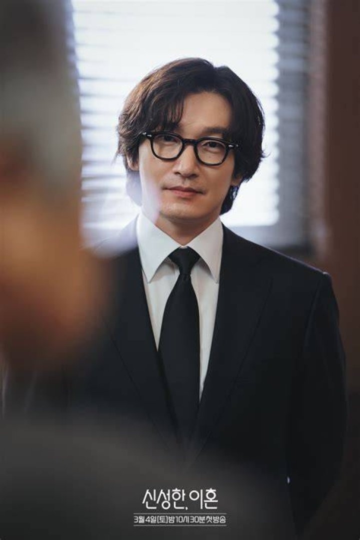 Cho Seungwoo biography, photos, news Korean actors, Woo, Korean
