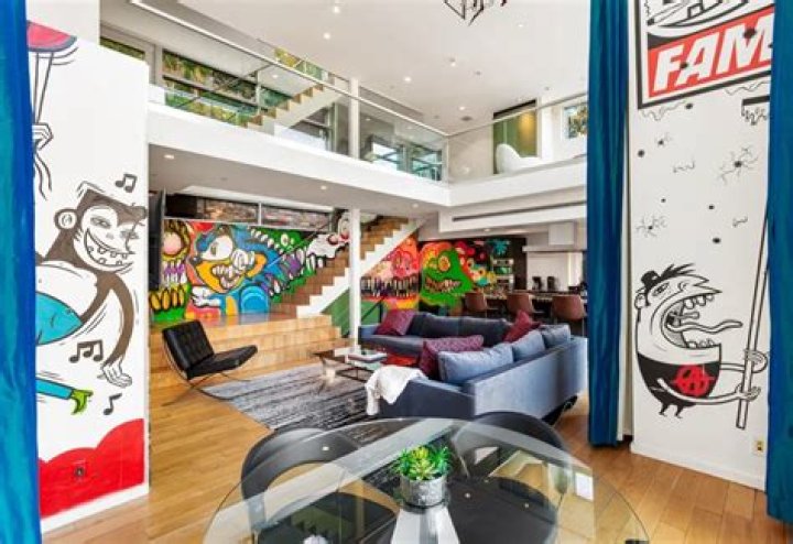 Chris Brown Celebrity Houses 25 UNBELIEVABLE Pop Star Homes You Wish