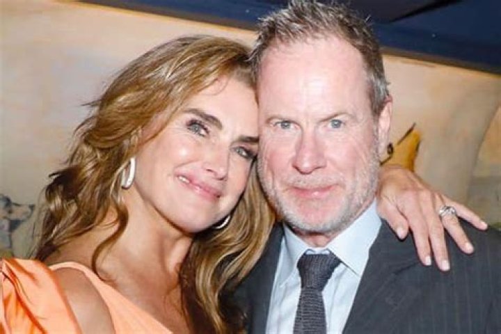 Chris Henchy Wife and Career Networth Height Salary