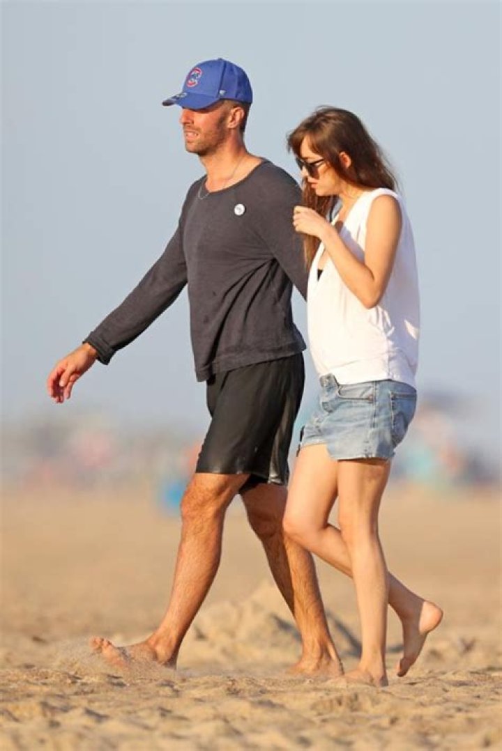Chris Martin y Dakota Johnson habr&iacute;an retomado su relaci&oacute;n