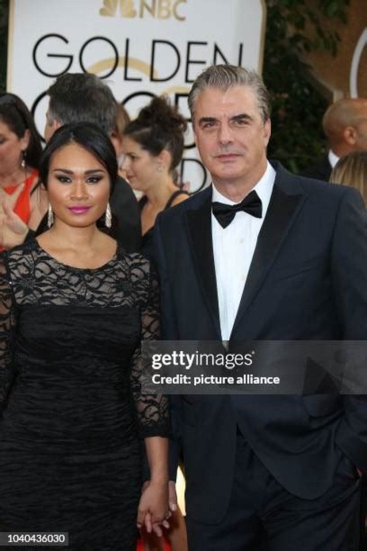 Chris Noth and His Wife Chris noth, Handsome actors, Chris