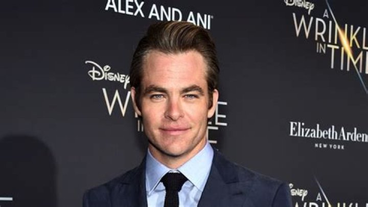 Chris Pine Directing And Starring In Poolman Movies Empire