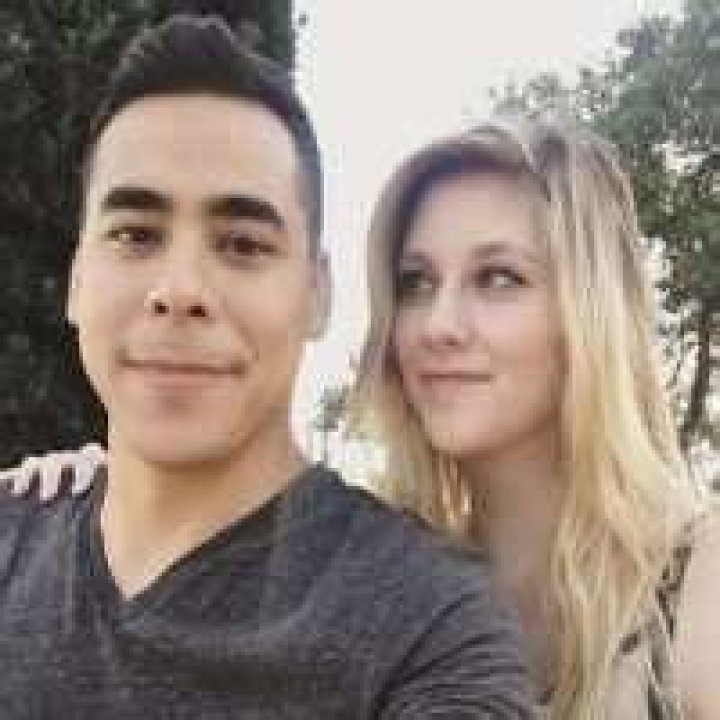 Chrisandthemike Birthday, Real Name, Age, Weight, Height, Family, Facts