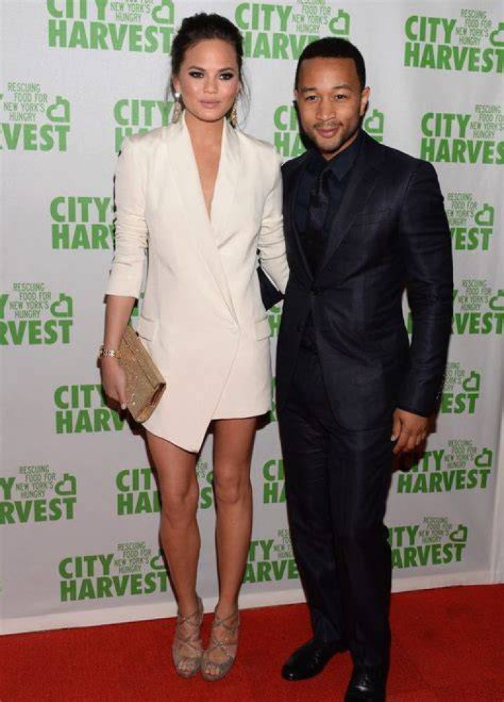 chrissy teigen height