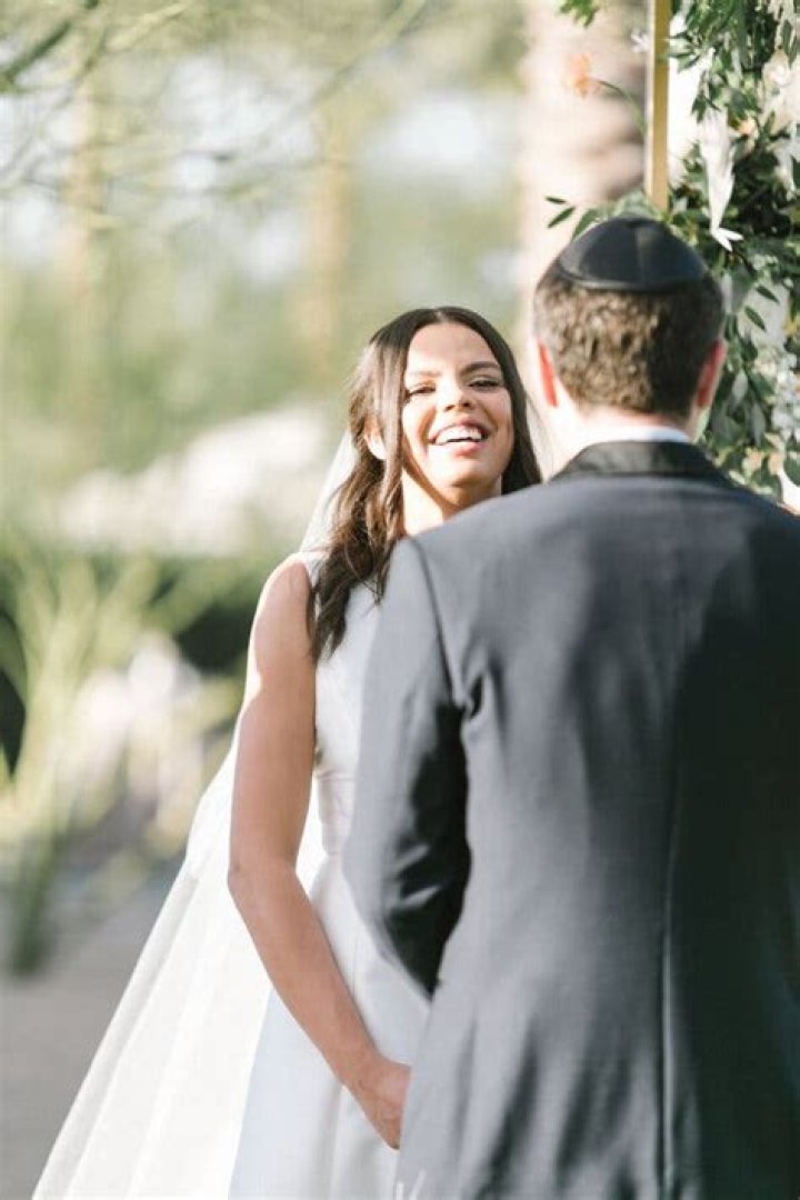 Christiana Barkley Marries a Man Who Isn't a Sports Fan The New York