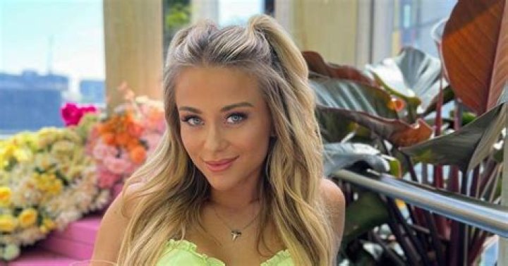Christina Mandrell Bachelor Nation Wiki Fandom