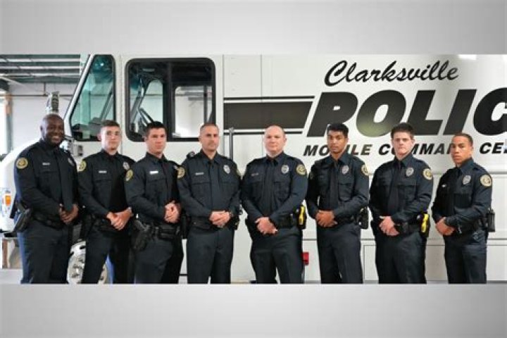 Clarksville police 'skip the games' in prostitution sting, make 11