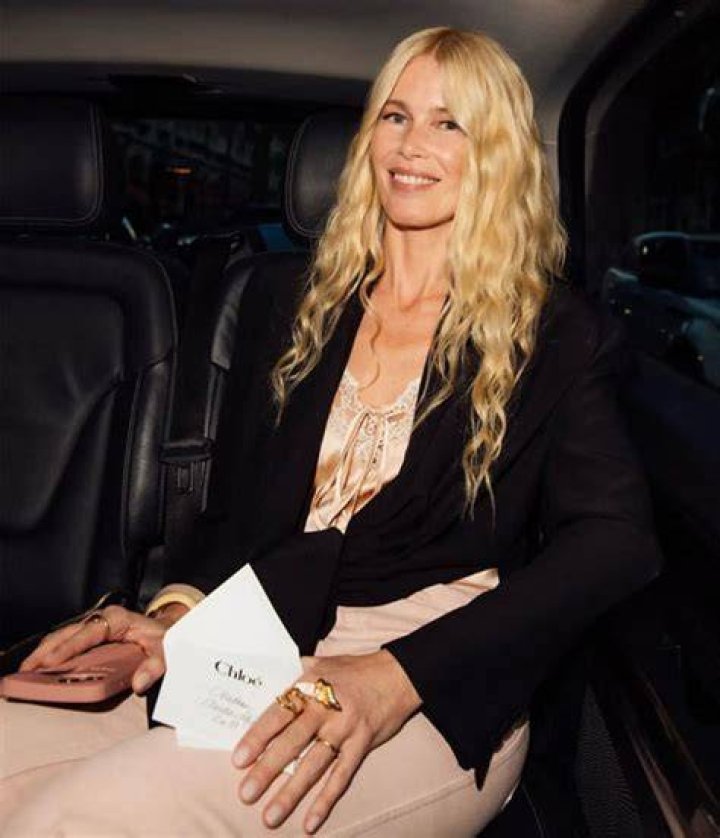 Claudia Schiffer Biography, Height & Life Story Super Stars Bio