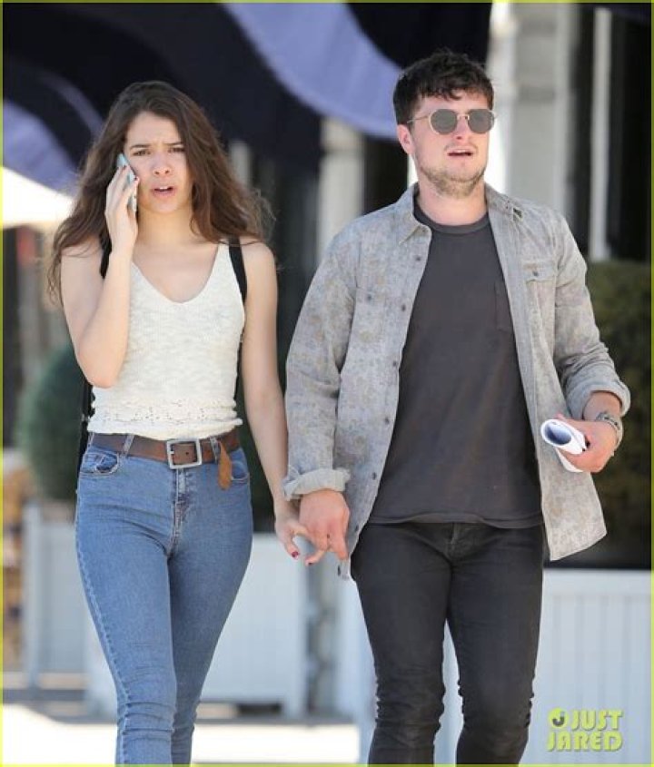 CLAUDIA TRAISAC and Josh Hutcherson Leaves Alfred&rsquo;s Coffee in Los
