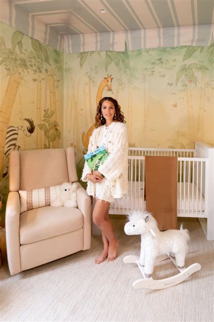 Cleo Wade Takes AD Inside Her Daughter&rsquo;s Whimsical Nursery