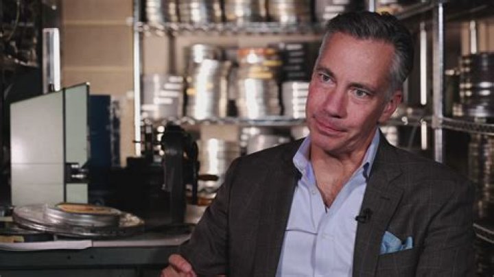CNN&rsquo;s Jim Sciutto talks The Shadow War book on Kara Swisher podcast