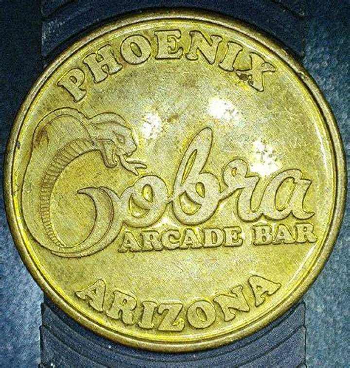 Cobra Arcade Bar Phoenix Arizona 200+ Vintage Arcade Games 21+