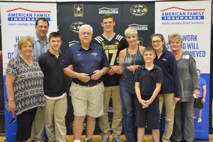 Cole Kmet relishes being first U.S. Army AllAmerican from his school