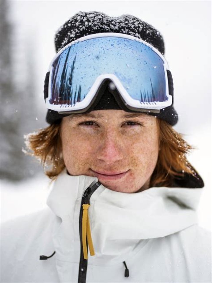 COLE RICHARDSON SBC Skier
