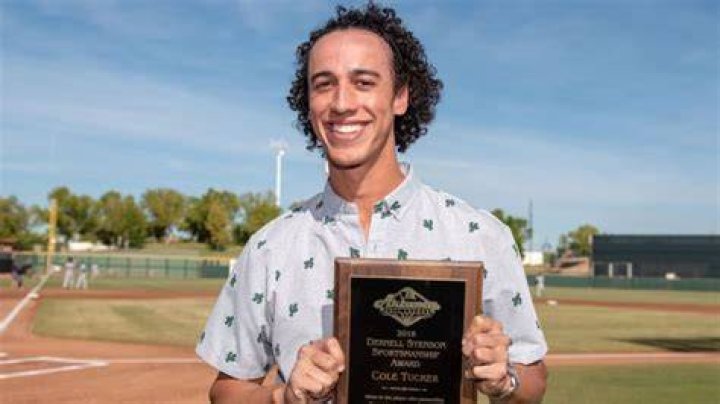 Cole Wright Salary, Net worth, Bio, Ethnicity, Age Networth and Salary