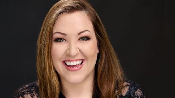 Comedian Where Is Tiffany Jenkins? Wiki, Net Worth, Husband, Books