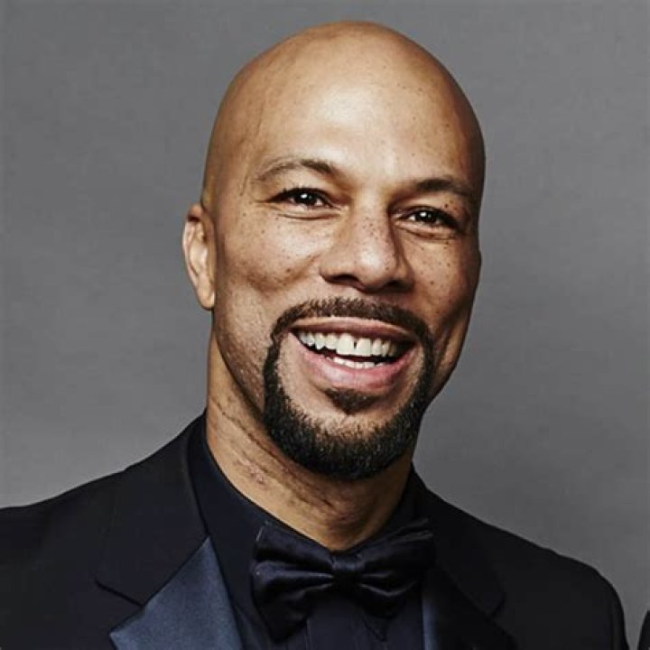 Common Biography, Height & Life Story Super Stars Bio