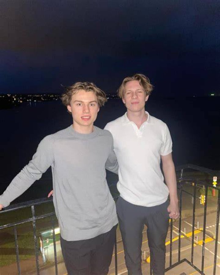 Connor Bedard Biography, Career, Net Worth, Family, Top Stories for