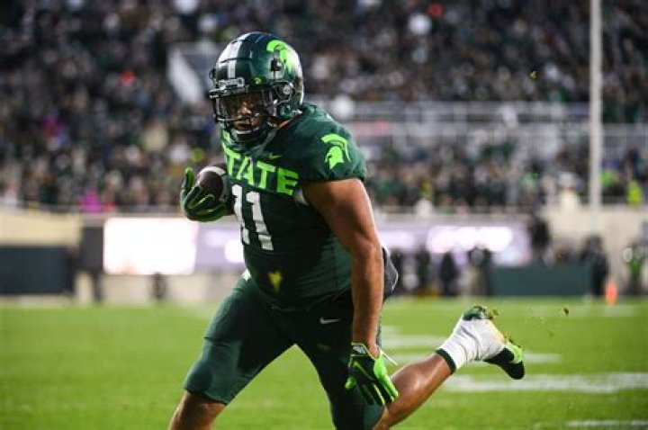 Connor Heyward officially signs with the Pittsburgh Steelers
