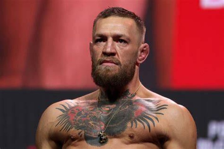 Conor McGregor Alle Infos zu Gehalt, Verm&ouml;gen und Comeback UFC