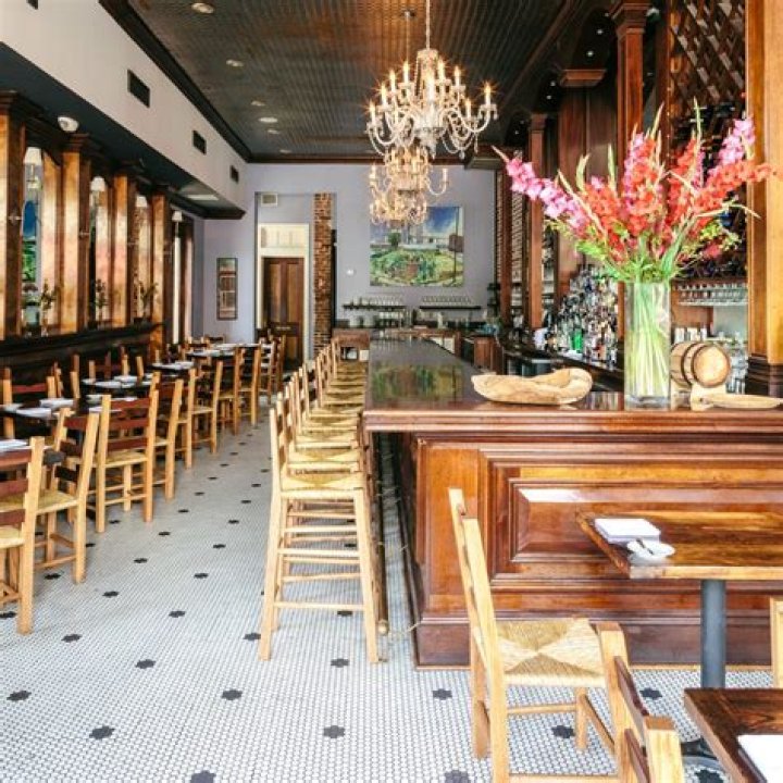 Coquette a firstclass New Orleans restaurant, on the cusp of the