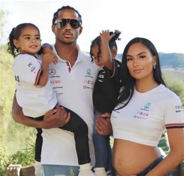 Cordell Broadus Girlfriend Phia Barragan and Family Life