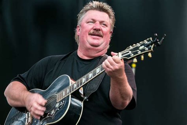 Country singer Joe Diffie dies at 61 after suffering complications from