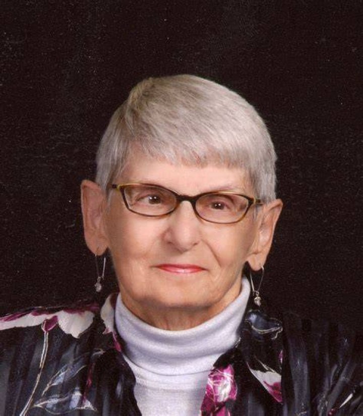 Court Obituary, Fort Wayne, IN, Family and Friends Pay Tributes