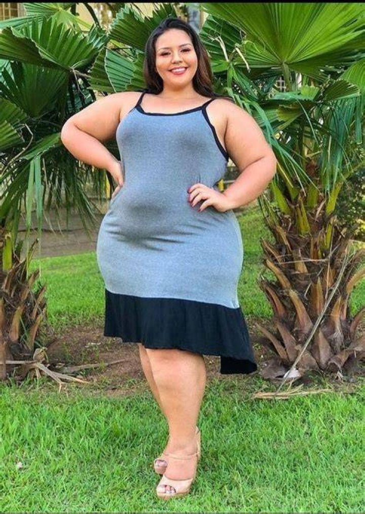 Curvy Women Fashion, Plus Size Fashion, Women's Fashion, Curvy Models