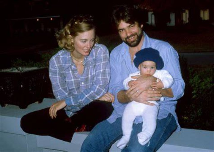 Cybill Shepherd with daughter Clementine. Celebrity families, Famous