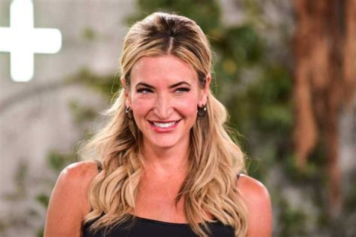Cynthia Frelund Biography, Age, Height, Wiki, Net Worth, Husband
