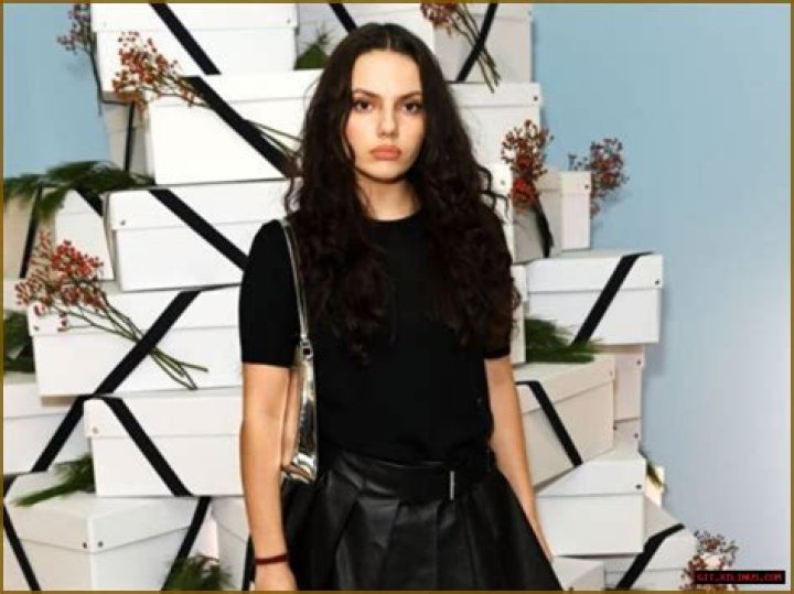 Dafne Keen Age, Net Worth, Wiki, Height, Boyfriend