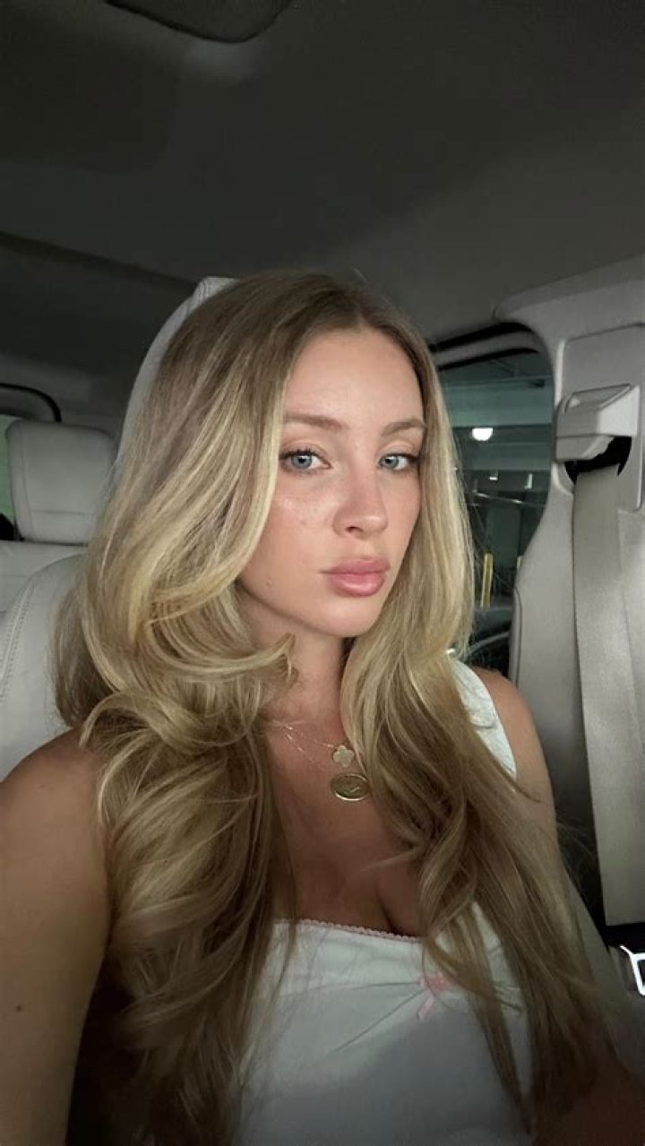 Daisy Keech on Instagram &ldquo;This puppy&rdquo; Fashion sexy, Daisy, Women