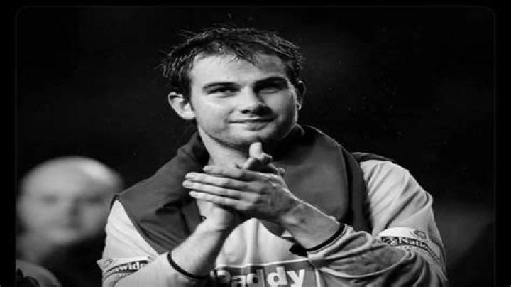 Dale Anderson Dies At 44 Former Player For Burton Albion FC Passed
