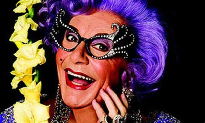 DAME EDNA TO PERFORM WITH SYDNEY SYMPHONY