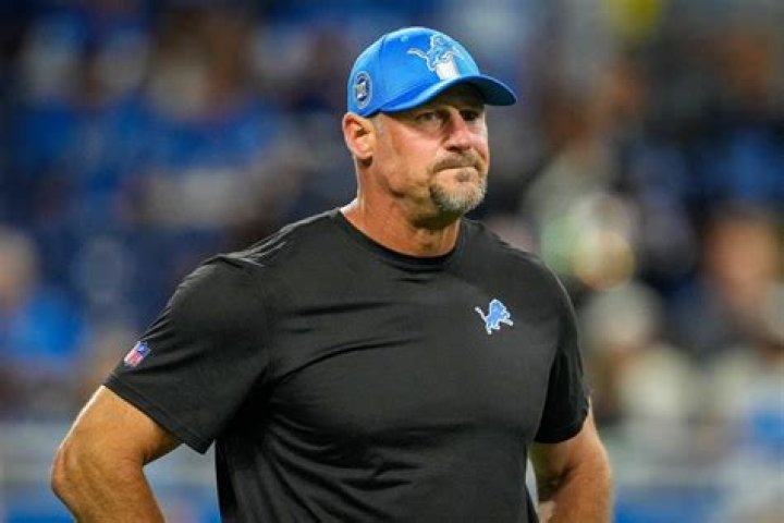Dan Campbell Age, Height, & Status as Dolphins Coach