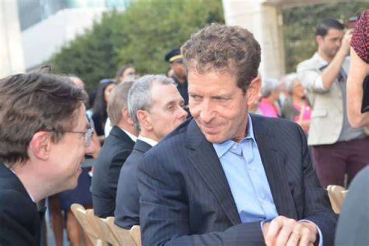 Dan Och Tells Sculptor Board the Hedge Fund Has M&A Interest Bloomberg