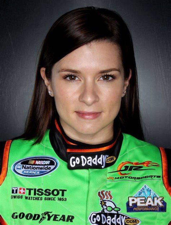 Danica Patrick Biography Facts, Childhood, Family Life & Achievements