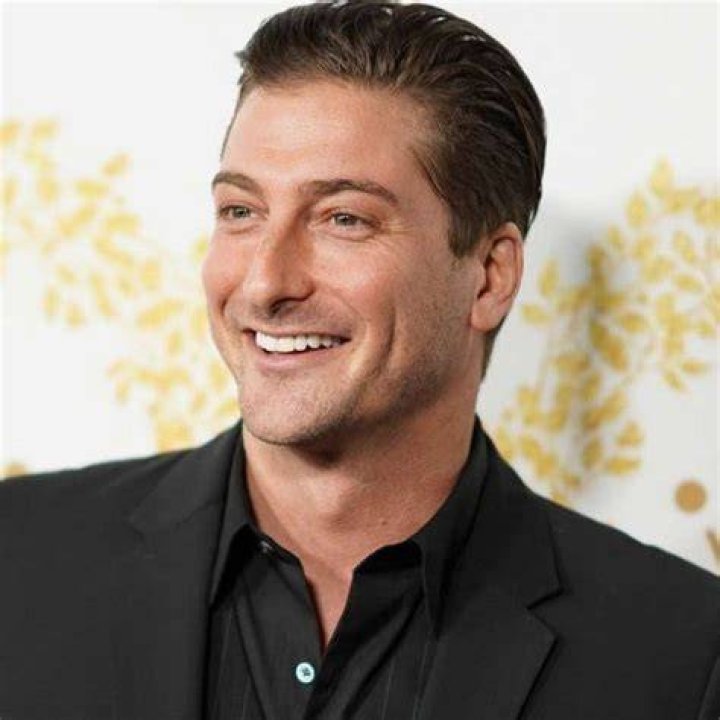 Daniel Lissing Exclusive Interviews, Pictures & More Entertainment