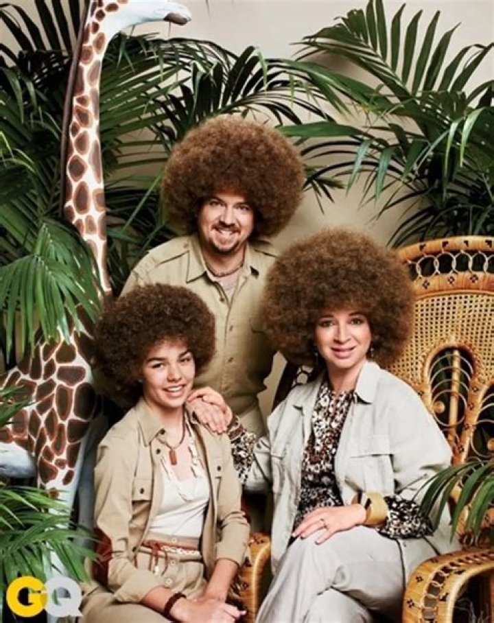 Danny McBride and Maya Rudolph Awkward Family Photos for GQ 2013