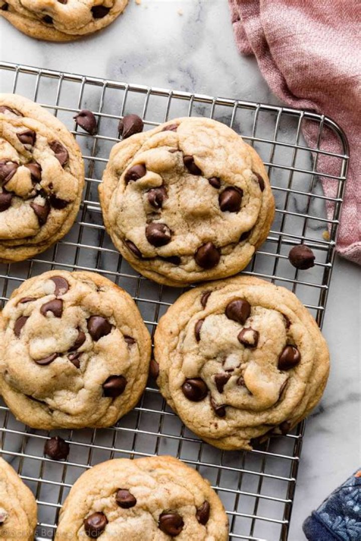 Daphne Oz makes chocolate chip cookies even easier with her nomix&hellip; in