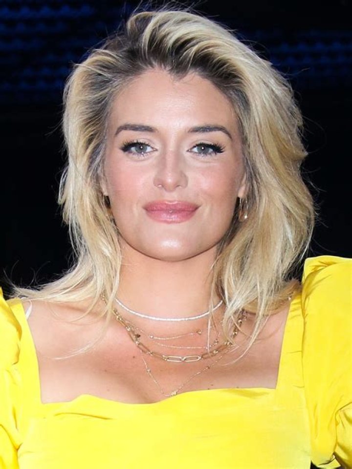 Daphne Oz's Chewy CoconutChocolate Chip Cookies Recipe Epicurious