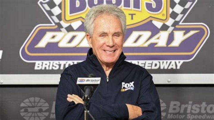 Darrell Waltrip Regrets Retiring From the FOX Broadcast Booth, Still
