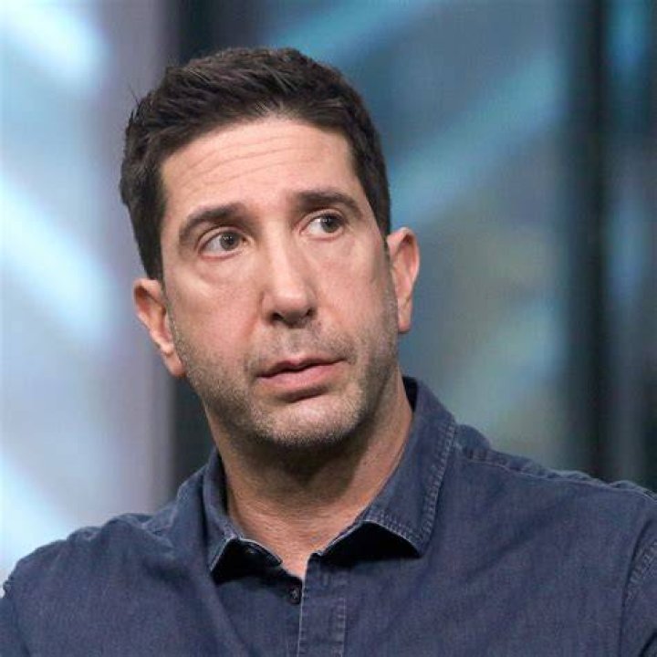 David Schwimmer's 5YearOld Daughter Cleo Loves Beer E! News