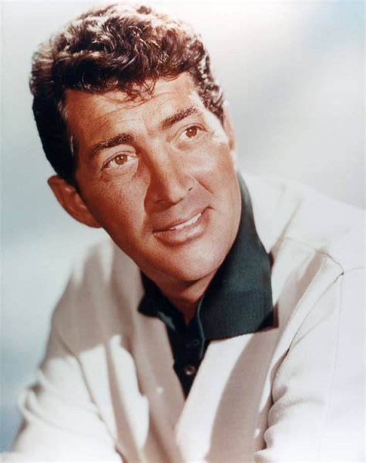 Dean Martin's Daughter Speaks Out on Absurd 'Baby It's Cold Outside' Ban