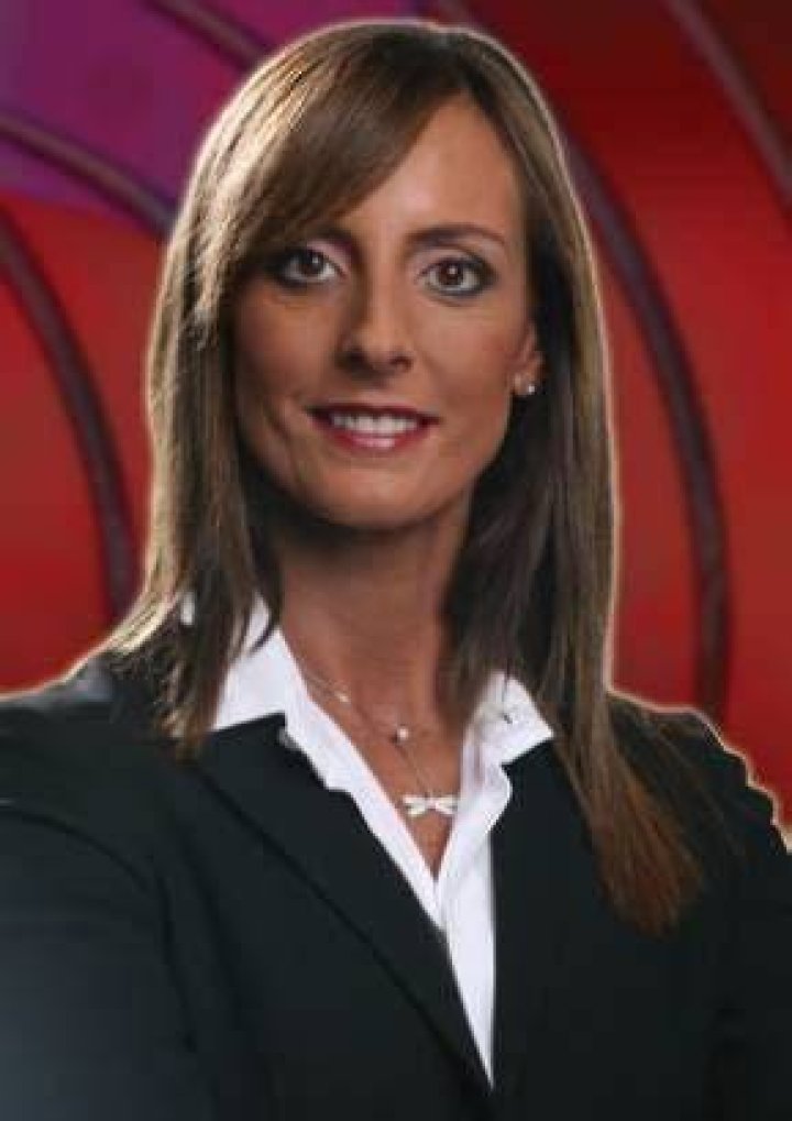 Debora Patta Chest Hot Sex Picture