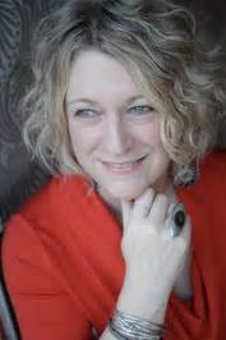 Deborah Kay Davis Biography