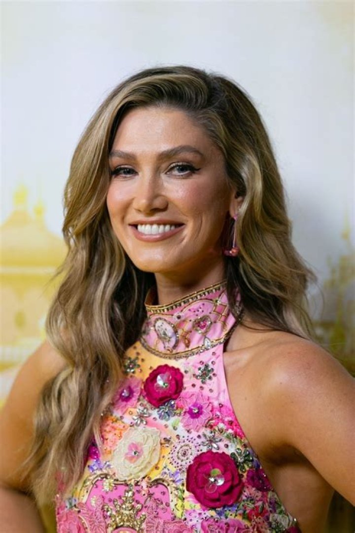 Delta Goodrem's Life Has Been a Whirlwind POPSUGAR AU